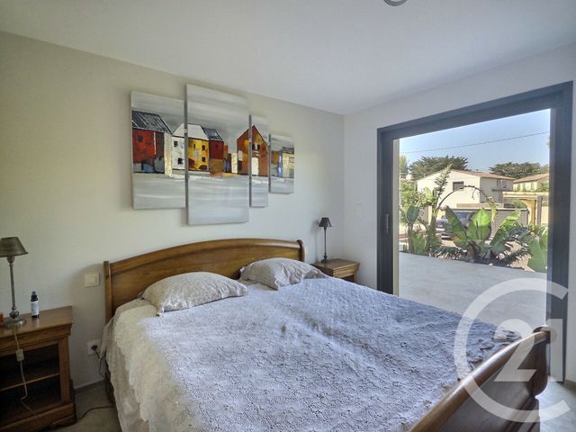 Maison &agrave; vendre - 6 pi&egrave;ces - 222,75 m2 - Six Fours Les Plages - 83 - PROVENCE-ALPES-COTE-D-AZUR