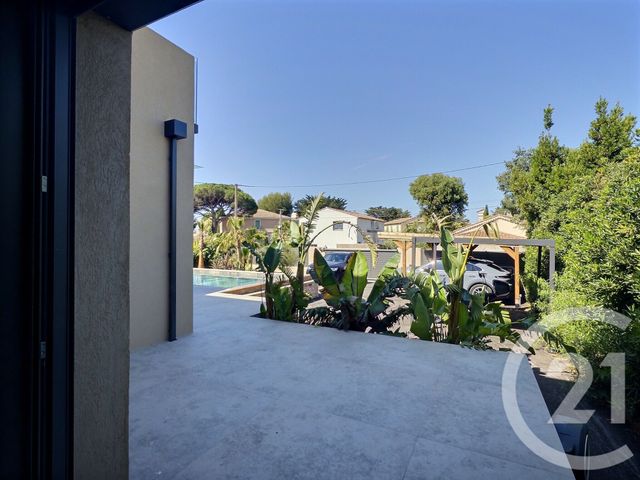 Maison &agrave; vendre - 6 pi&egrave;ces - 222,75 m2 - Six Fours Les Plages - 83 - PROVENCE-ALPES-COTE-D-AZUR