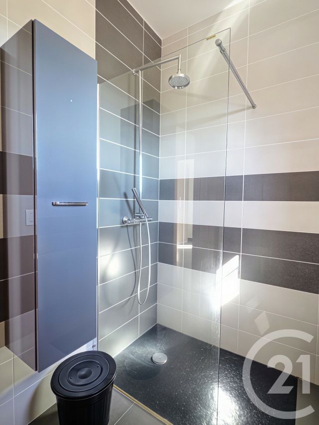 Maison &agrave; vendre - 4 pi&egrave;ces - 187 m2 - La Londe Les Maures - 83 - PROVENCE-ALPES-COTE-D-AZUR