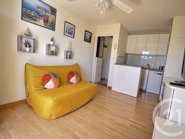 Appartement F2 &agrave; vendre - 2 pi&egrave;ces - 24,80 m2 - La Londe Les Maures - 83 - PROVENCE-ALPES-COTE-D-AZUR