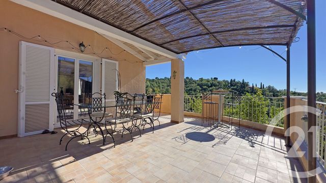 Maison &agrave; vendre - 7 pi&egrave;ces - 235,35 m2 - La Londe Les Maures - 83 - PROVENCE-ALPES-COTE-D-AZUR