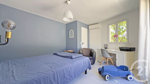 Maison &agrave; vendre - 7 pi&egrave;ces - 235,35 m2 - La Londe Les Maures - 83 - PROVENCE-ALPES-COTE-D-AZUR