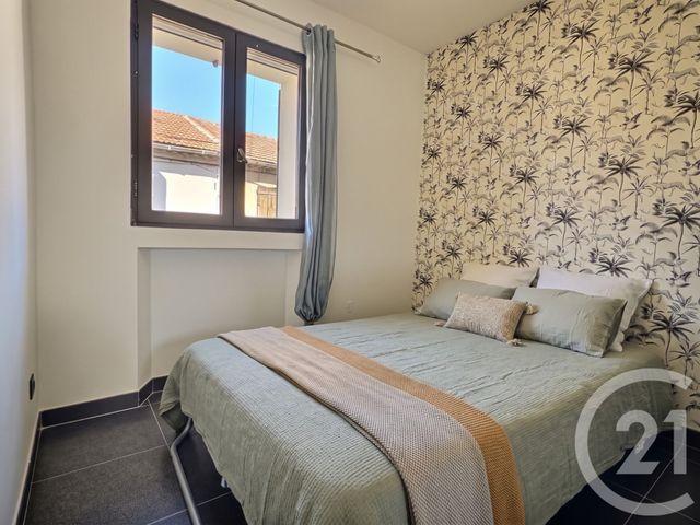 Appartement F2 &agrave; vendre - 2 pi&egrave;ces - 43,87 m2 - La Londe Les Maures - 83 - PROVENCE-ALPES-COTE-D-AZUR