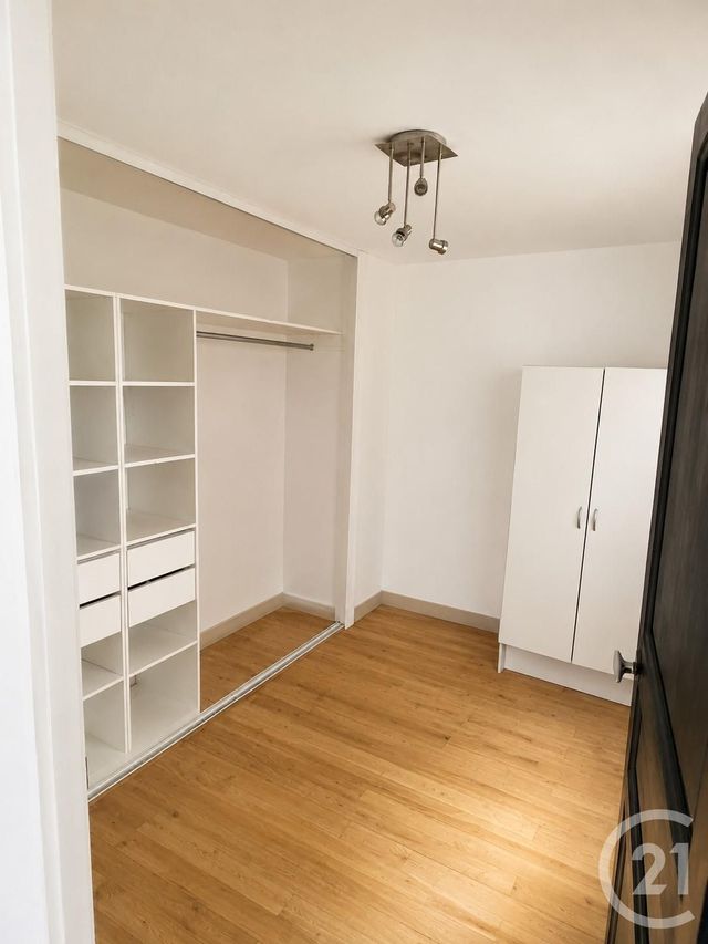 Appartement T3 &agrave; vendre - 3 pi&egrave;ces - 40 m2 - Digne Les Bains - 04 - PROVENCE-ALPES-COTE-D-AZUR