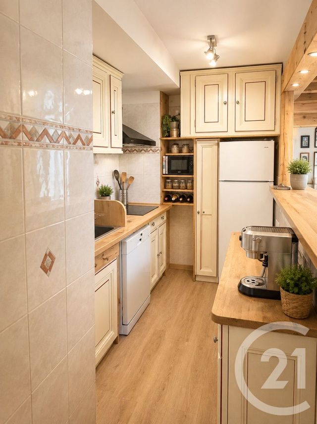 Appartement &agrave; vendre - 6 pi&egrave;ces - 120,59 m2 - Digne Les Bains - 04 - PROVENCE-ALPES-COTE-D-AZUR