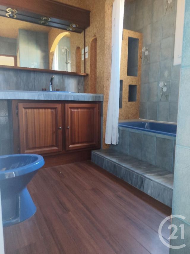 Appartement &agrave; vendre - 5 pi&egrave;ces - 117 m2 - Digne Les Bains - 04 - PROVENCE-ALPES-COTE-D-AZUR