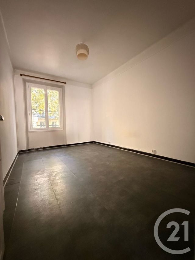 Maison &agrave; vendre - 5 pi&egrave;ces - 76,47 m2 - Digne Les Bains - 04 - PROVENCE-ALPES-COTE-D-AZUR