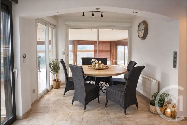 Maison &agrave; vendre - 7 pi&egrave;ces - 140 m2 - Aiglun - 04 - PROVENCE-ALPES-COTE-D-AZUR