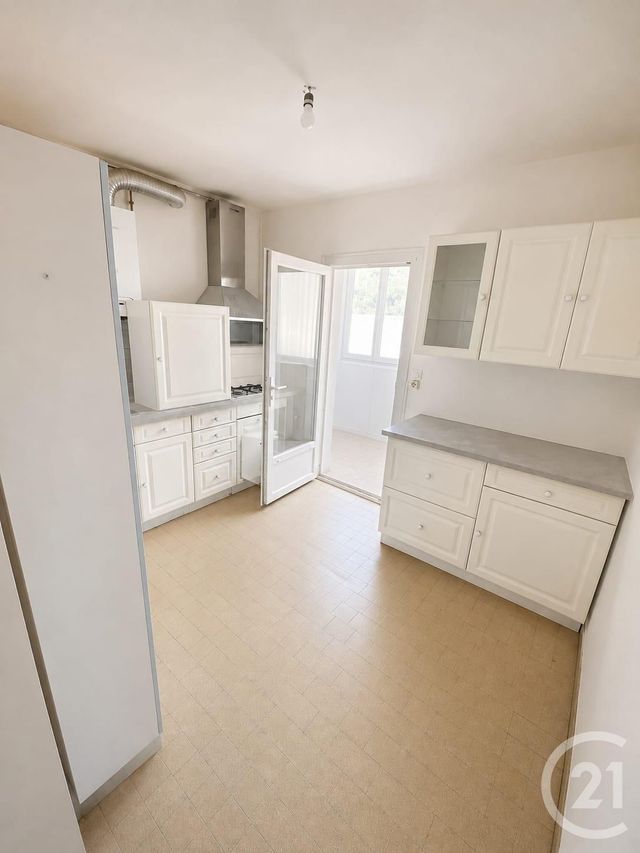 Appartement &agrave; vendre - 4 pi&egrave;ces - 72 m2 - Digne Les Bains - 04 - PROVENCE-ALPES-COTE-D-AZUR