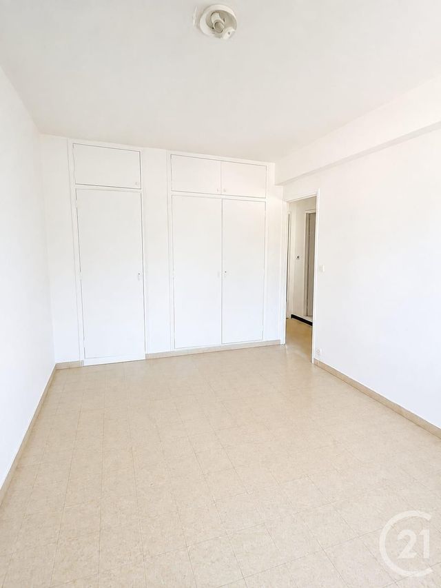 Appartement &agrave; vendre - 4 pi&egrave;ces - 72 m2 - Digne Les Bains - 04 - PROVENCE-ALPES-COTE-D-AZUR