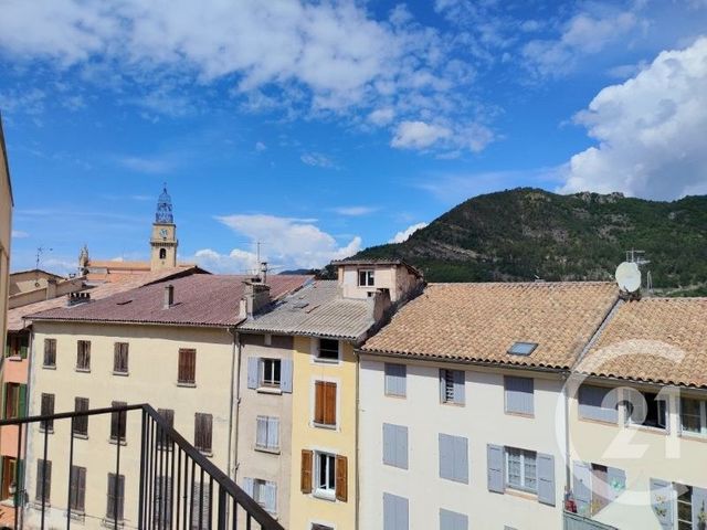 Appartement &agrave; vendre - 4 pi&egrave;ces - 72 m2 - Digne Les Bains - 04 - PROVENCE-ALPES-COTE-D-AZUR