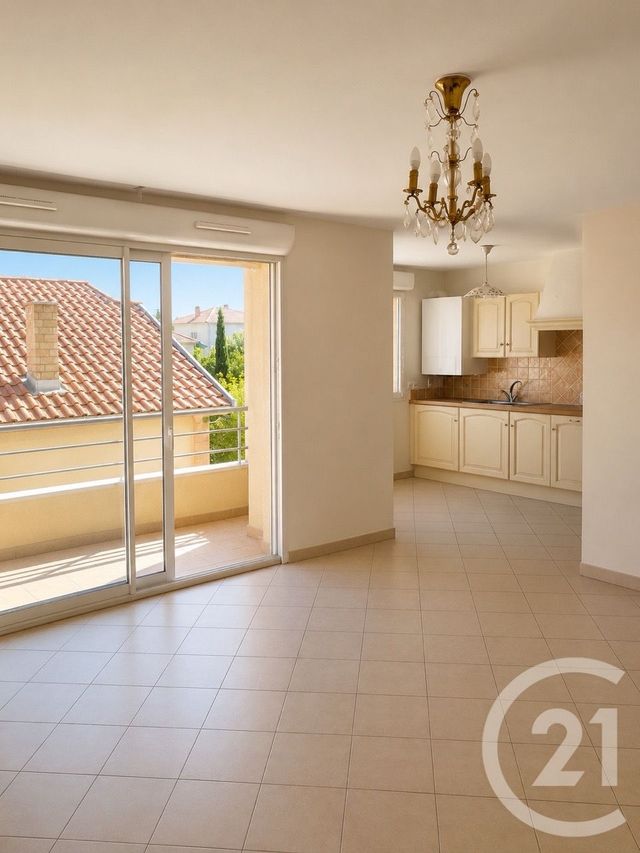 Appartement &agrave; vendre - 3 pi&egrave;ces - 66,21 m2 - Digne Les Bains - 04 - PROVENCE-ALPES-COTE-D-AZUR