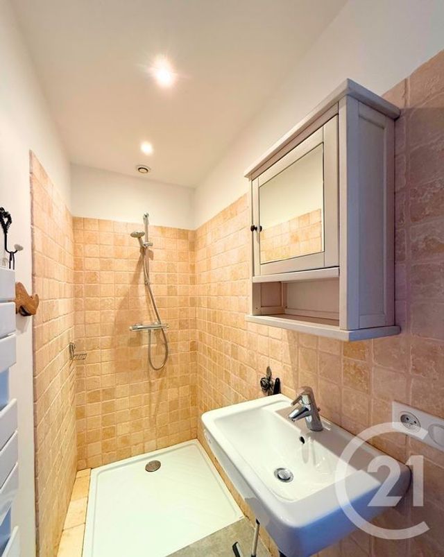 Maison &agrave; vendre - 8 pi&egrave;ces - 210 m2 - Thoard - 04 - PROVENCE-ALPES-COTE-D-AZUR