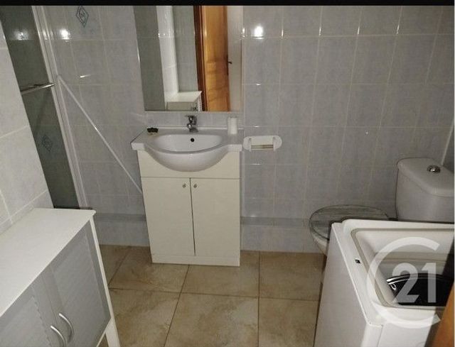 Maison &agrave; vendre - 4 pi&egrave;ces - 60 m2 - Chateauredon - 04 - PROVENCE-ALPES-COTE-D-AZUR