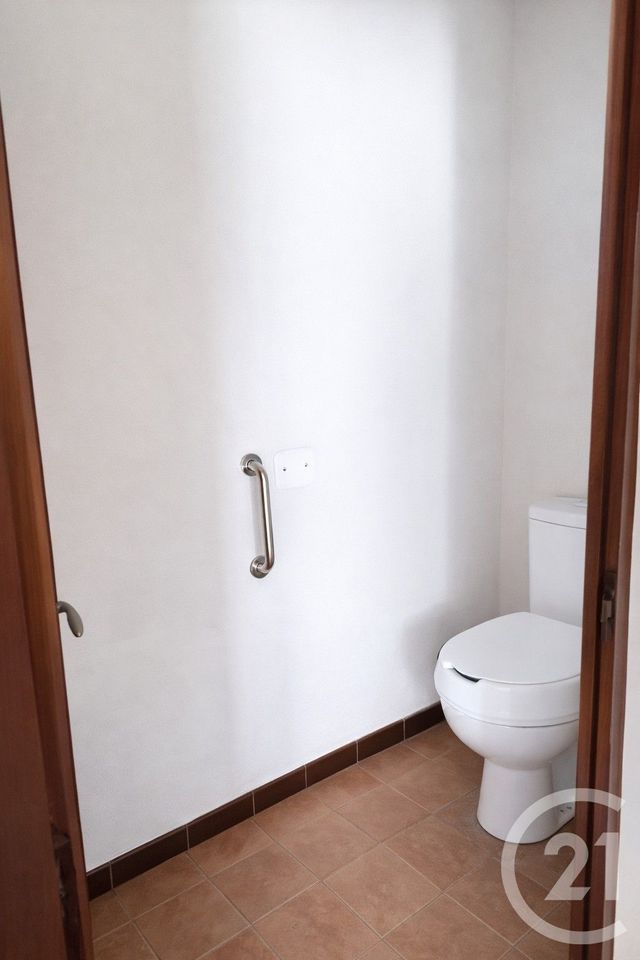 Maison &agrave; vendre - 4 pi&egrave;ces - 60 m2 - Chateauredon - 04 - PROVENCE-ALPES-COTE-D-AZUR