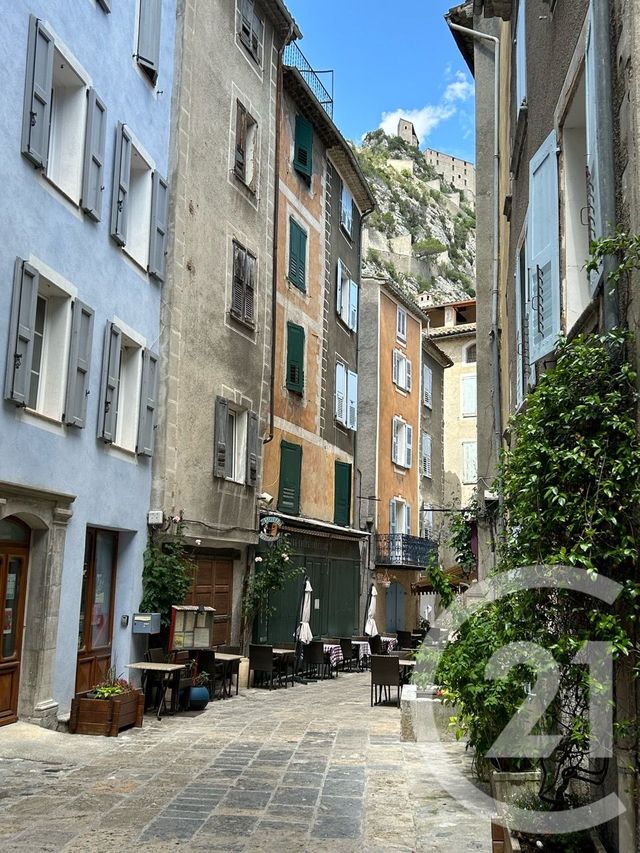 Maison &agrave; vendre - 4 pi&egrave;ces - 103 m2 - Entrevaux - 04 - PROVENCE-ALPES-COTE-D-AZUR