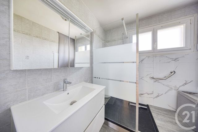 Maison &agrave; vendre - 5 pi&egrave;ces - 82,72 m2 - Vigneux Sur Seine - 91 - ILE-DE-FRANCE