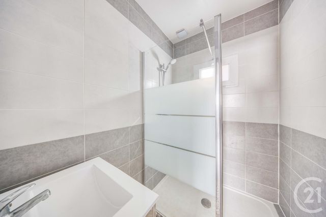 Maison &agrave; vendre - 3 pi&egrave;ces - 51 m2 - Vigneux Sur Seine - 91 - ILE-DE-FRANCE