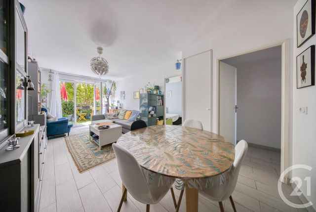 Appartement F4 &agrave; vendre - 4 pi&egrave;ces - 73,20 m2 - Vigneux Sur Seine - 91 - ILE-DE-FRANCE