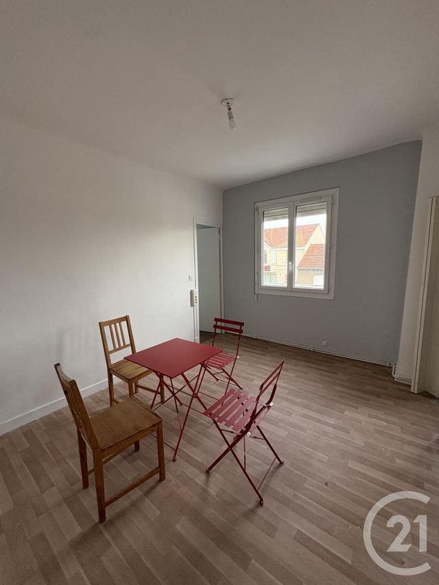 Appartement F2 &agrave; louer - 2 pi&egrave;ces - 33 m2 - Draveil - 91 - ILE-DE-FRANCE