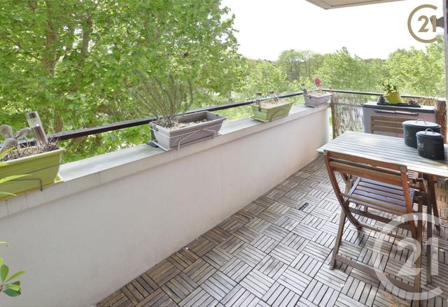 Appartement F4 &agrave; louer - 4 pi&egrave;ces - 71,15 m2 - Vigneux Sur Seine - 91 - ILE-DE-FRANCE