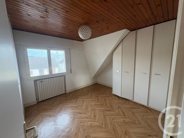 Maison &agrave; louer - 6 pi&egrave;ces - 148,20 m2 - Vigneux Sur Seine - 91 - ILE-DE-FRANCE