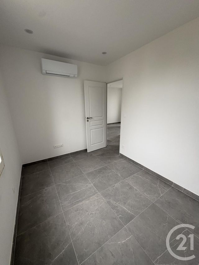 Maison &agrave; louer - 3 pi&egrave;ces - 48 m2 - Vigneux Sur Seine - 91 - ILE-DE-FRANCE