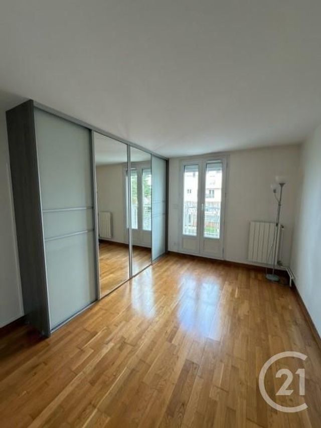 Appartement F4 &agrave; louer - 4 pi&egrave;ces - 75,08 m2 - Vigneux Sur Seine - 91 - ILE-DE-FRANCE