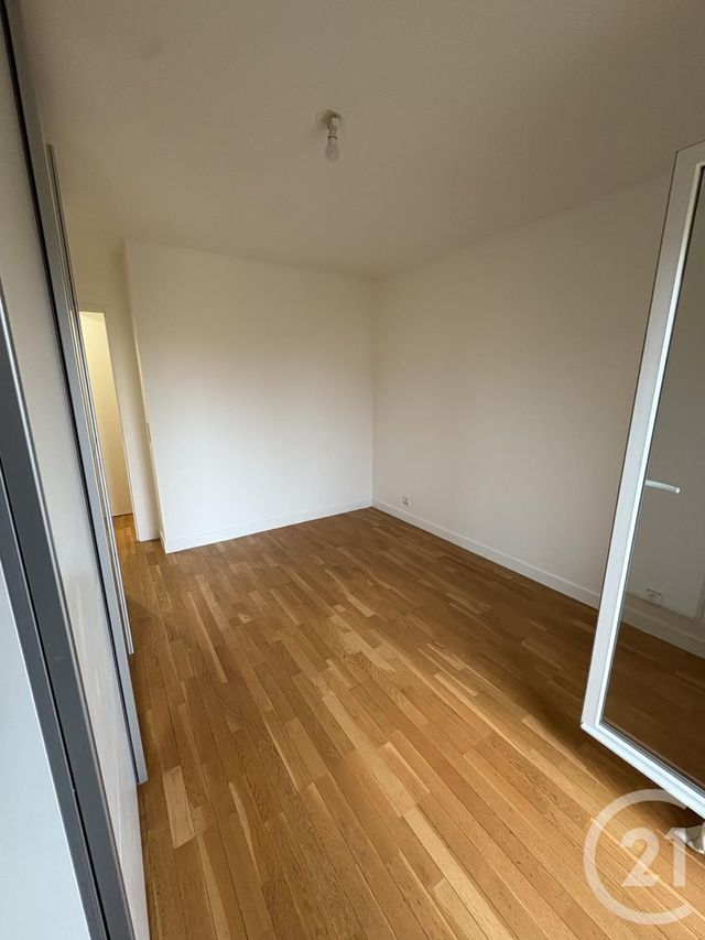 Appartement F3 &agrave; vendre - 3 pi&egrave;ces - 62,05 m2 - St Pierre Du Perray - 91 - ILE-DE-FRANCE