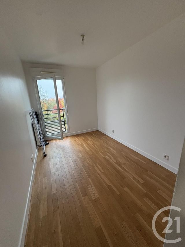 Appartement F3 &agrave; vendre - 3 pi&egrave;ces - 62,05 m2 - St Pierre Du Perray - 91 - ILE-DE-FRANCE
