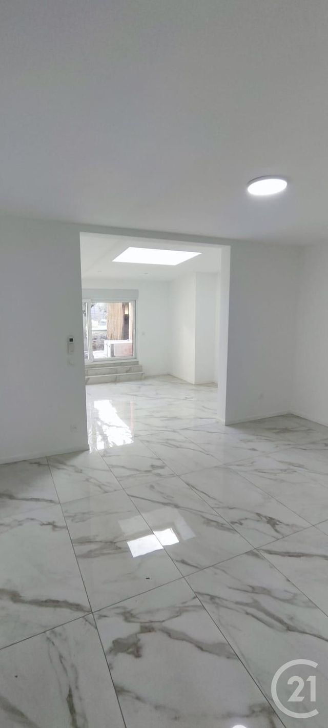 Immeuble &agrave; vendre - 167 m2 - Vigneux Sur Seine - 91 - ILE-DE-FRANCE