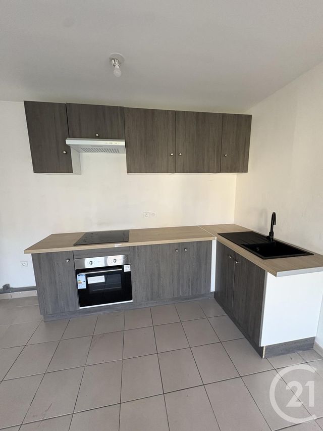 Appartement F3 &agrave; louer - 3 pi&egrave;ces - 62 m2 - St Pierre Du Perray - 91 - ILE-DE-FRANCE