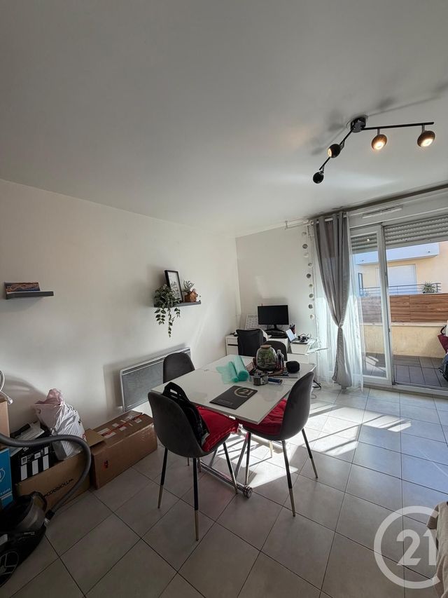 Appartement F2 &agrave; louer - 2 pi&egrave;ces - 49 m2 - Vigneux Sur Seine - 91 - ILE-DE-FRANCE