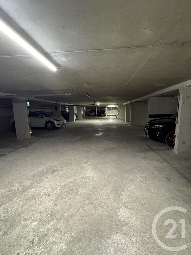 Parking &agrave; louer - 10 m2 - Vigneux Sur Seine - 91 - ILE-DE-FRANCE