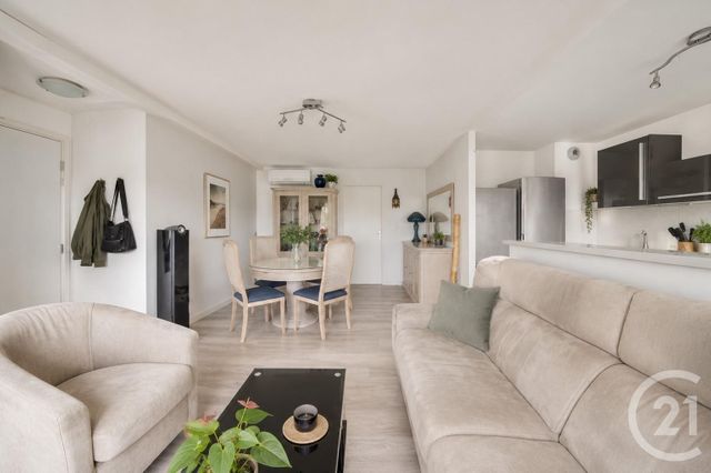 Appartement F3 &agrave; vendre - 3 pi&egrave;ces - 63,76 m2 - Vigneux Sur Seine - 91 - ILE-DE-FRANCE