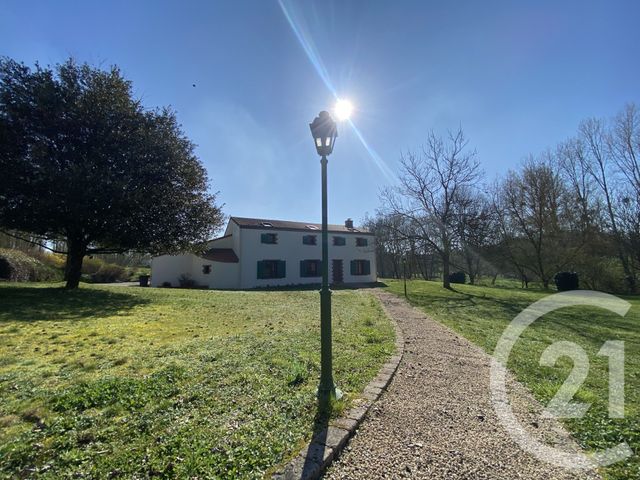 Maison &agrave; vendre - 10 pi&egrave;ces - 205 m2 - Montrevault Sur Evre - 49 - PAYS-DE-LOIRE