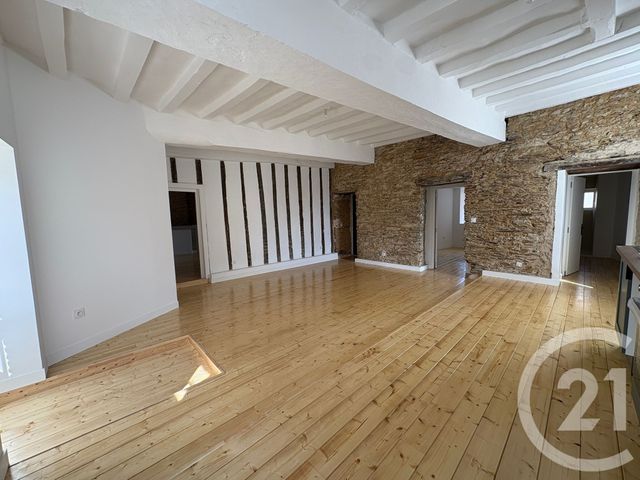Appartement &agrave; louer - 3 pi&egrave;ces - 90 m2 - Segre En Anjou Bleu - 49 - PAYS-DE-LOIRE