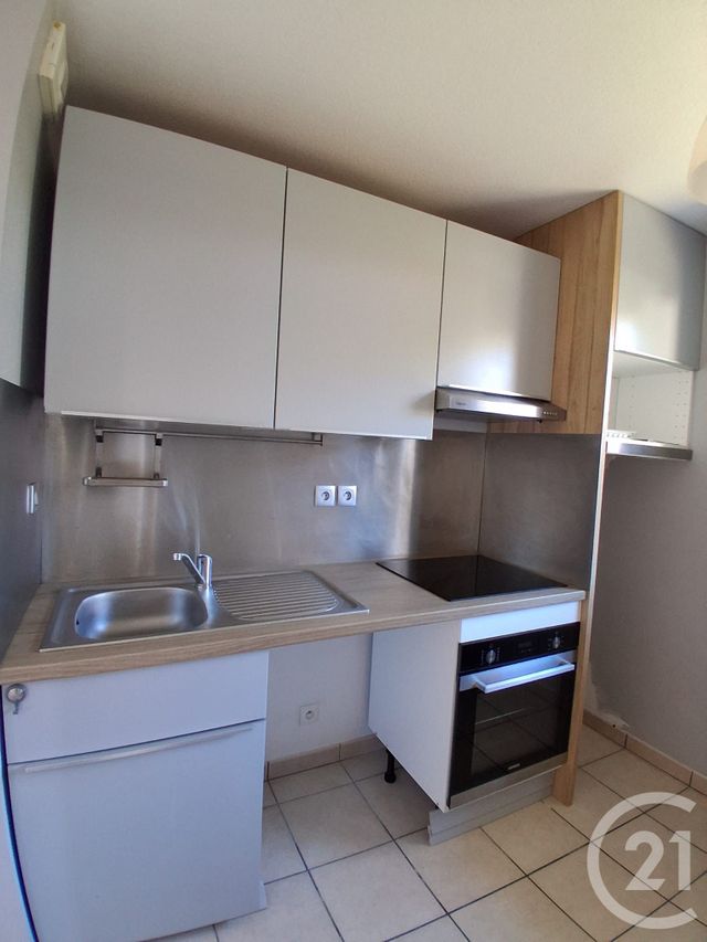 Appartement T3 &agrave; louer - 3 pi&egrave;ces - 61,87 m2 - Castelnau D Estretefonds - 31 - MIDI-PYRENEES