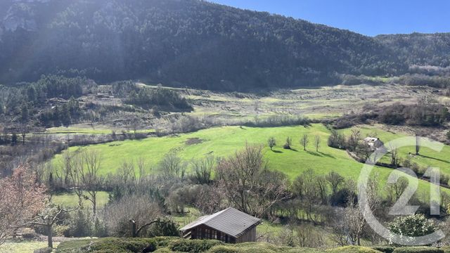 Maison &agrave; vendre - 8 pi&egrave;ces - 196,30 m2 - La Canourgue - 48 - LANGUEDOC-ROUSSILLON