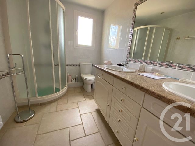 Maison &agrave; vendre - 9 pi&egrave;ces - 242,54 m2 - La Seyne Sur Mer - 83 - PROVENCE-ALPES-COTE-D-AZUR