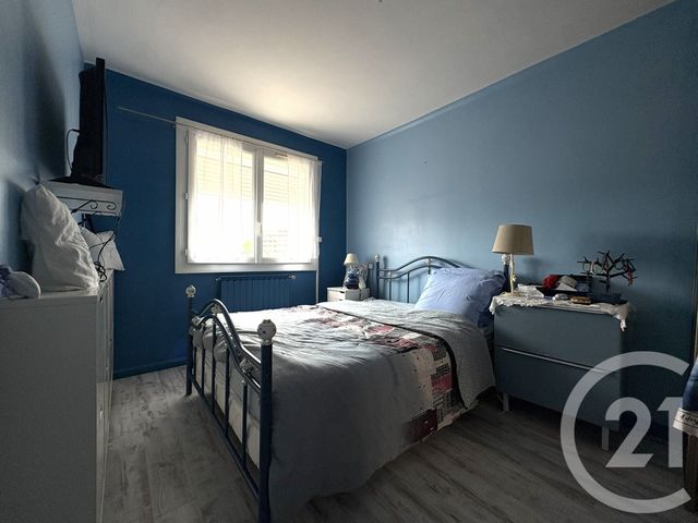 Appartement F3 &agrave; vendre - 3 pi&egrave;ces - 55 m2 - La Seyne Sur Mer - 83 - PROVENCE-ALPES-COTE-D-AZUR