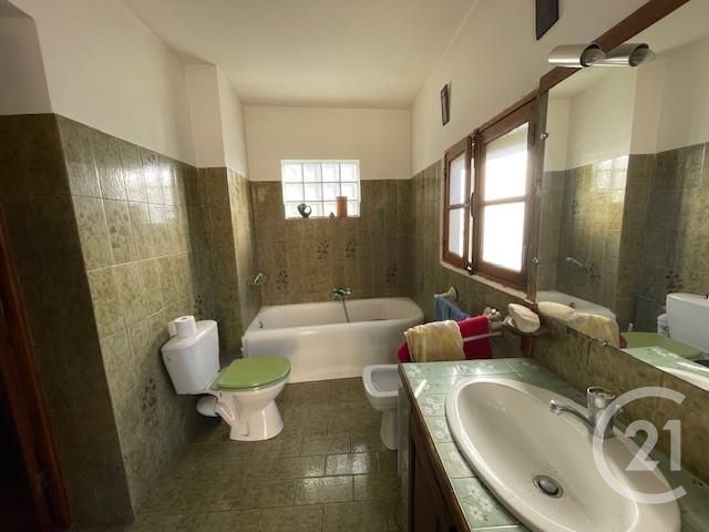 Maison &agrave; vendre - 10 pi&egrave;ces - 144,64 m2 - La Seyne Sur Mer - 83 - PROVENCE-ALPES-COTE-D-AZUR