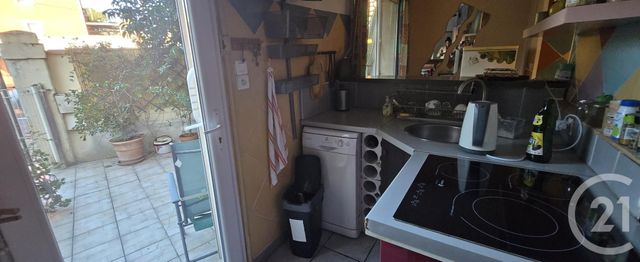 Appartement &agrave; vendre - 3 pi&egrave;ces - 47,45 m2 - La Seyne Sur Mer - 83 - PROVENCE-ALPES-COTE-D-AZUR