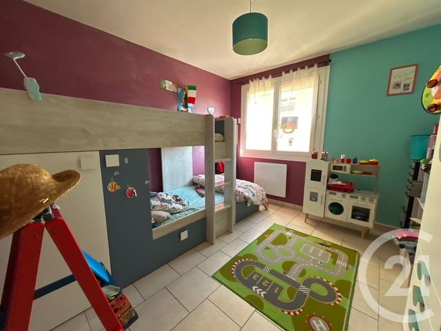 Appartement &agrave; vendre - 4 pi&egrave;ces - 66,05 m2 - La Seyne Sur Mer - 83 - PROVENCE-ALPES-COTE-D-AZUR