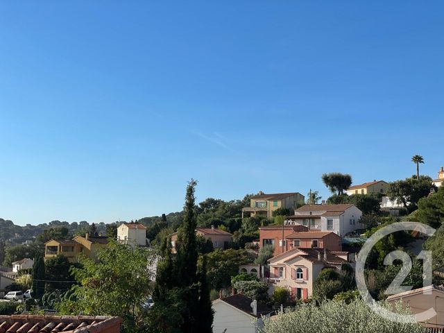 Maison &agrave; vendre - 5 pi&egrave;ces - 125,50 m2 - La Seyne Sur Mer - 83 - PROVENCE-ALPES-COTE-D-AZUR