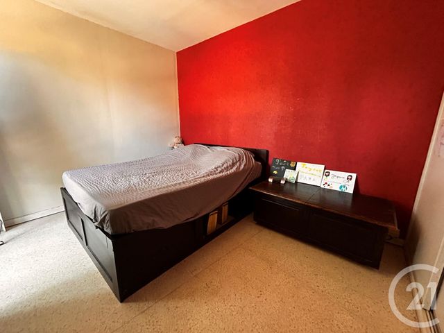 Appartement F4 &agrave; vendre - 4 pi&egrave;ces - 70 m2 - La Seyne Sur Mer - 83 - PROVENCE-ALPES-COTE-D-AZUR