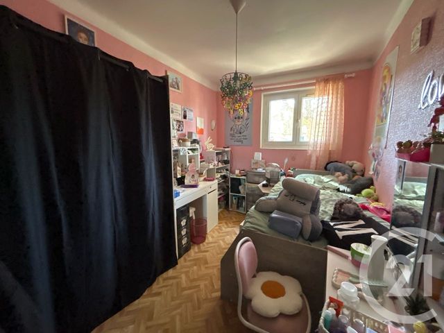 Appartement F4 &agrave; vendre - 4 pi&egrave;ces - 70 m2 - La Seyne Sur Mer - 83 - PROVENCE-ALPES-COTE-D-AZUR