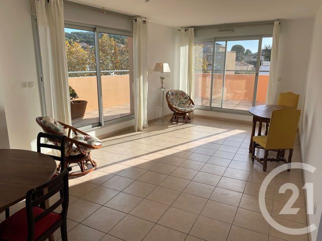 Appartement F3 &agrave; vendre - 3 pi&egrave;ces - 72,03 m2 - La Seyne Sur Mer - 83 - PROVENCE-ALPES-COTE-D-AZUR