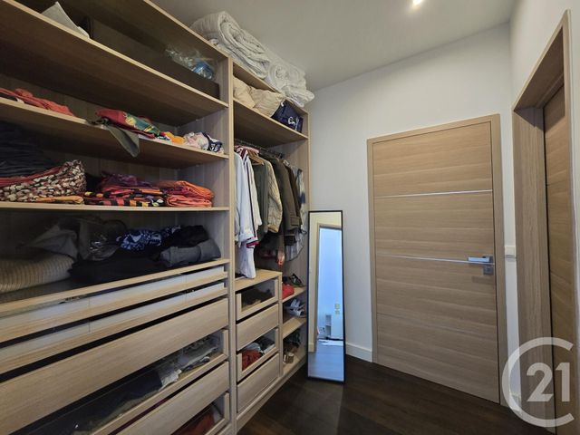 Maison &agrave; vendre - 6 pi&egrave;ces - 196,40 m2 - La Seyne Sur Mer - 83 - PROVENCE-ALPES-COTE-D-AZUR