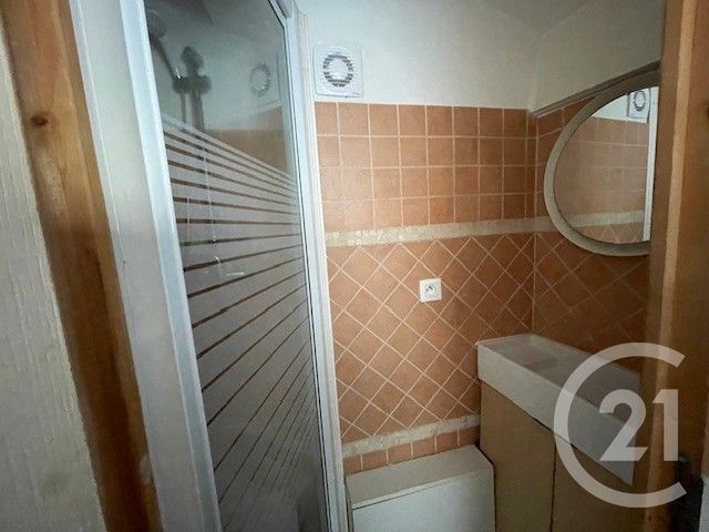 Appartement F1 &agrave; vendre - 1 pi&egrave;ce - 16,60 m2 - La Seyne Sur Mer - 83 - PROVENCE-ALPES-COTE-D-AZUR